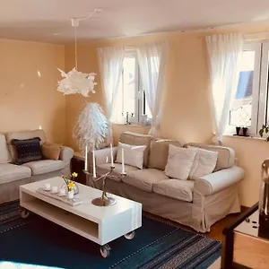  Ferienhaus Geschmackvoll Eingerichtetes Haus